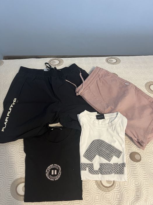 Дрехи за лятото.