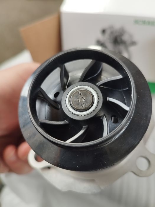 Водна помпа INA Audi/Ауди