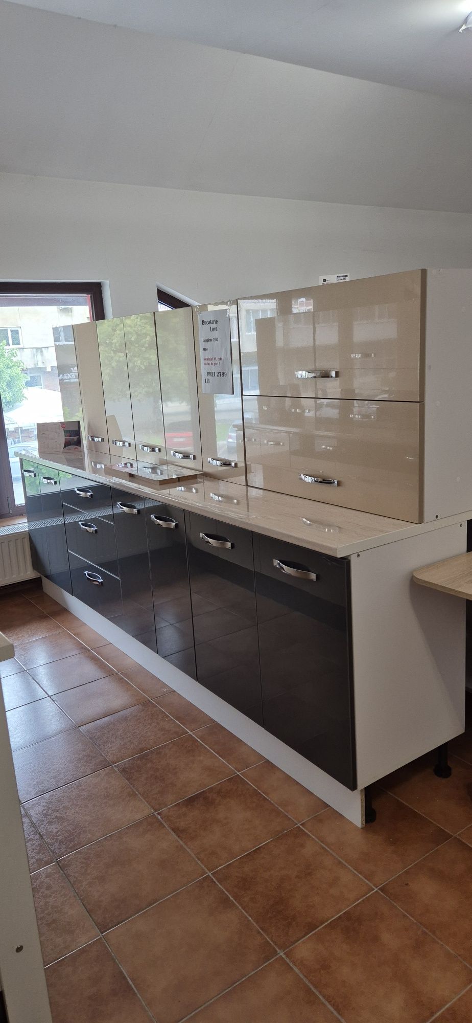 Bucatarii noi diferite modele