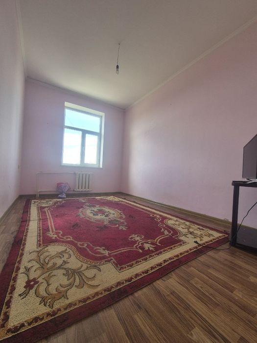 Сдаётся 2х ком квартира на 4 этаже,Семье,ор:Горгаз, 17 школа