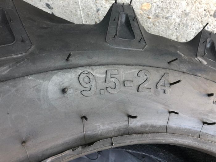 Cauciucuri 9.5-24 noi pt tractor 4x4 fata cu livrare RAPIDA tva WYZU