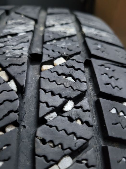 Anvelope 195 55 16 de iarna cu profil de 6-7mm