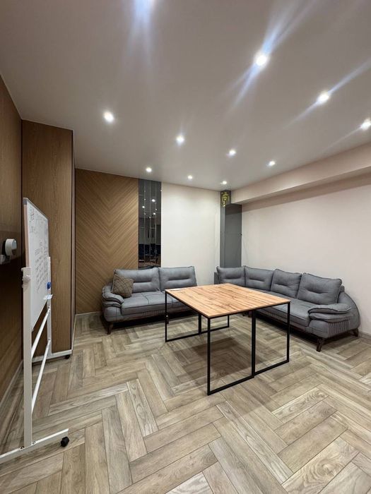 Аренда офис Казы Махалля 270 м²