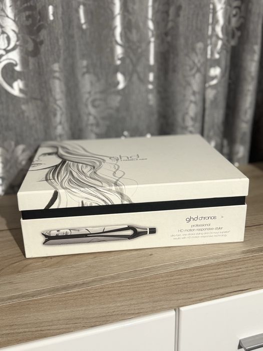 ghd X Pamela Reif Professional HD Motion Responsive Styler