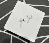 НОВИ Apple AirPods Pro 2 (USB-C) – фабрично запечатани, оригинални