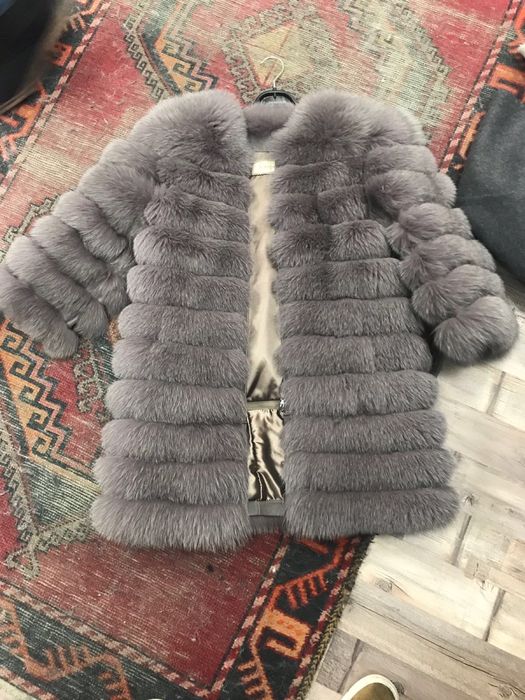 Haine/ veste din blana naturala vulpe/ chinchila