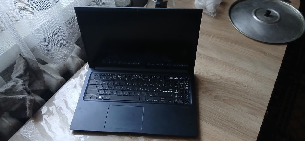 Продам ноутбук в отличном состоянии