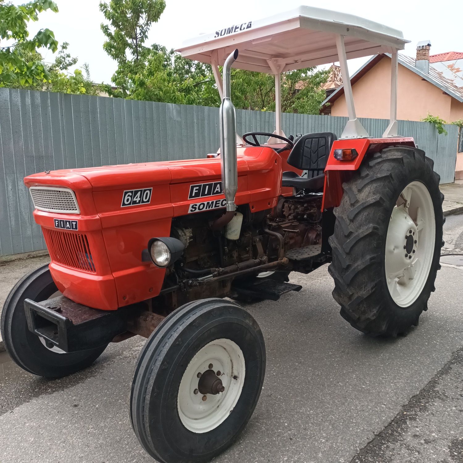 Tractor Fiat 640