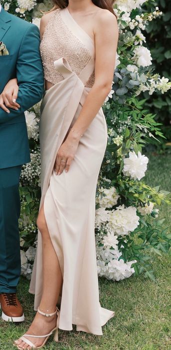 Официална рокля размер ХС/С