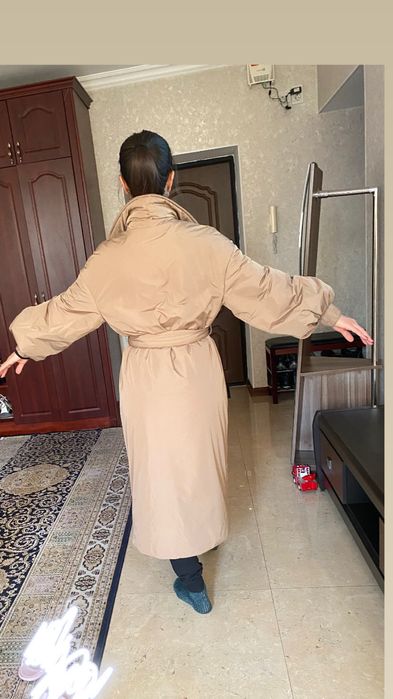 Продам новый плащ