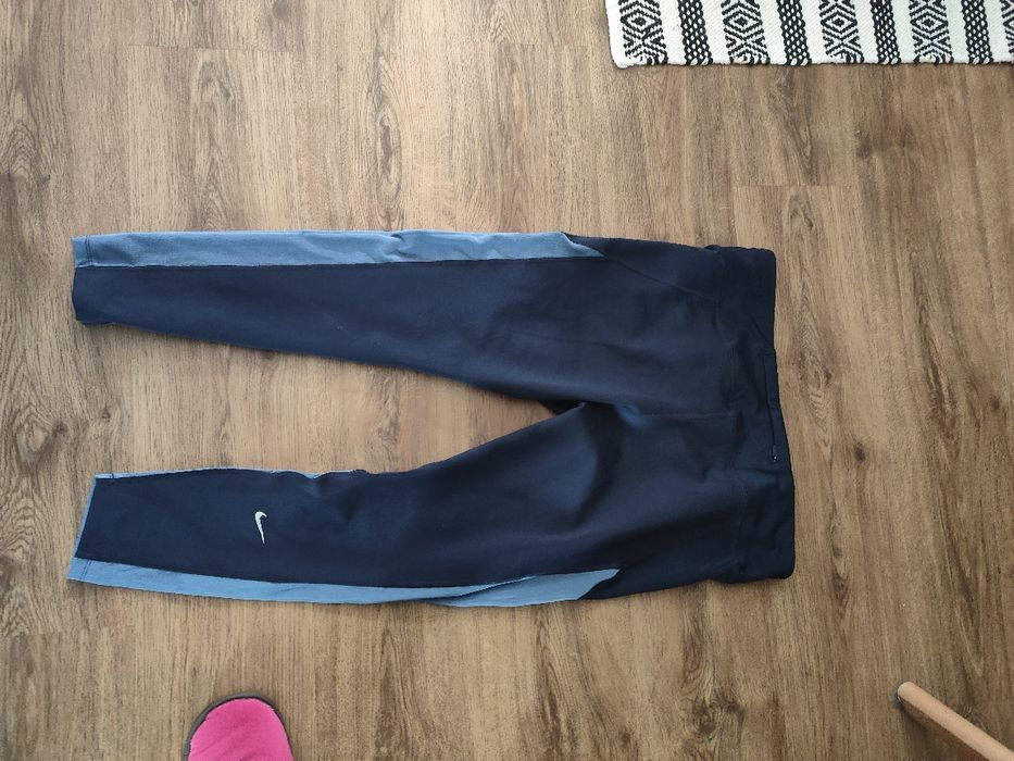 Pantaloni sport nike