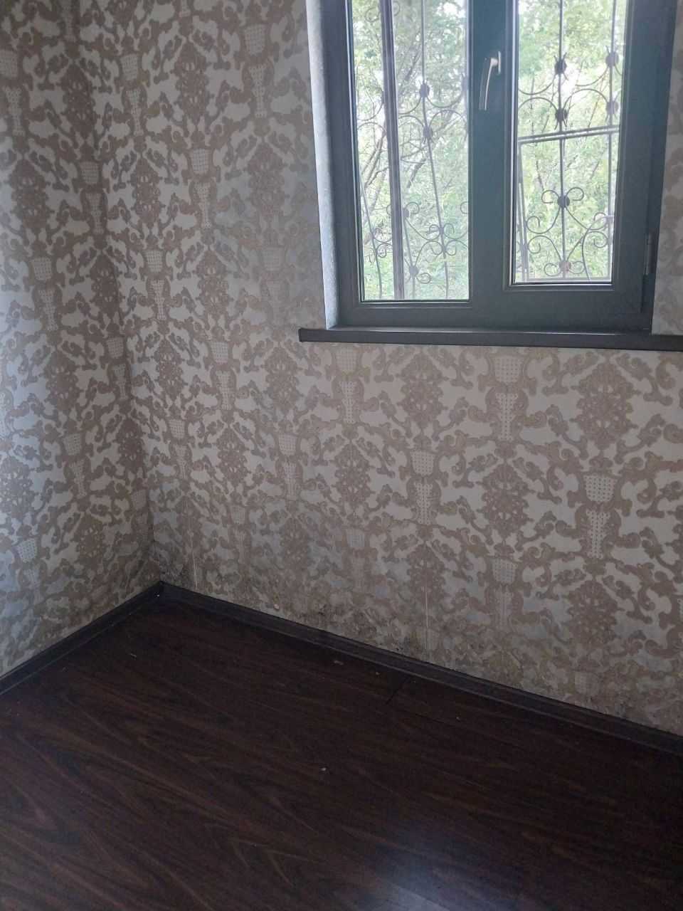Kvartira sotiladi Axmad Yugnakiy 1 xonalli