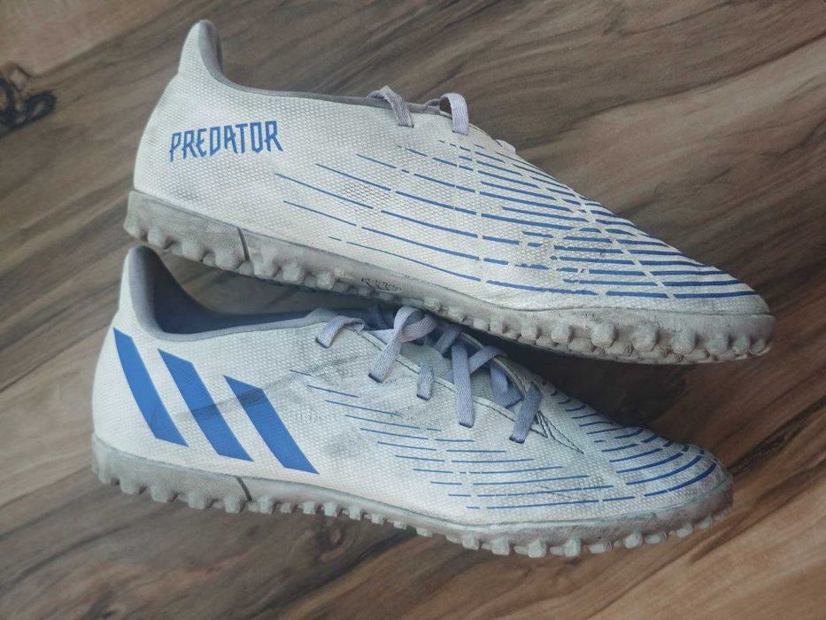 Футбольные бутсы сороконожки adidas predator оригинал