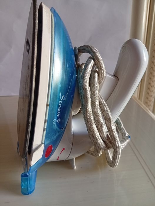 Утюг/отпариватель дорожный. Недорого