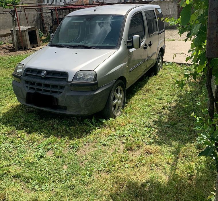 Vand Fiat Doblo doar cu fiscal
