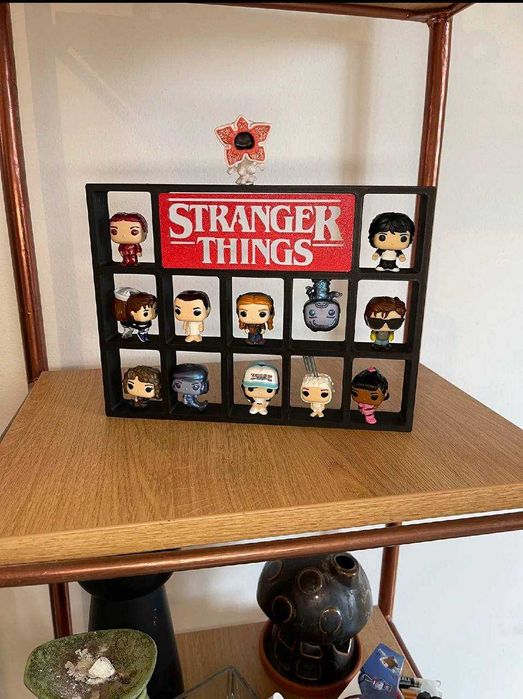 подставка для kinder joy stranger things