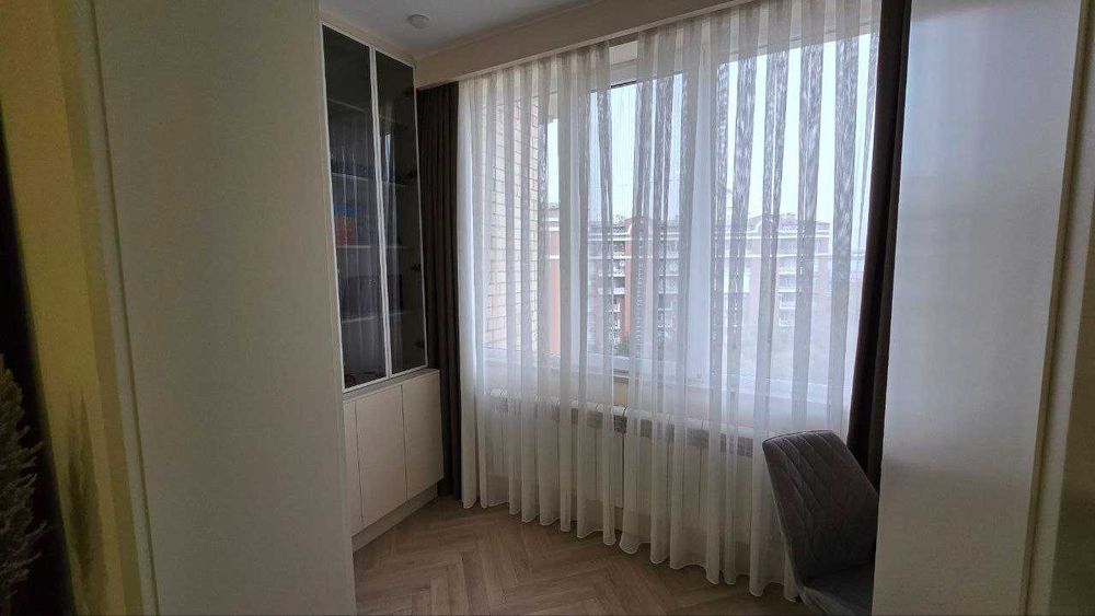 Продам 4/8/8 дюплекс с классическим ремонтом. ор-р гостиница GrandMir"