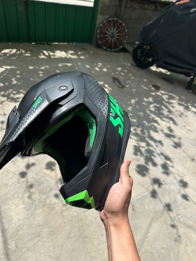 Shot RACE GEAR  ендуро/крос каска
