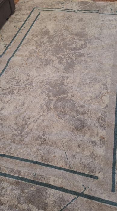 Продам 2 ковра 2×3 и 1,5×2.3м