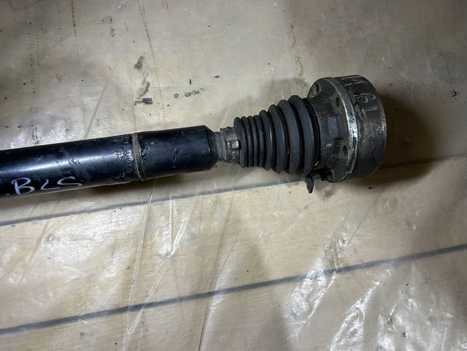 Planetara dreapta pt vw passat b6 1.9 105cp bls 5 trepte manual