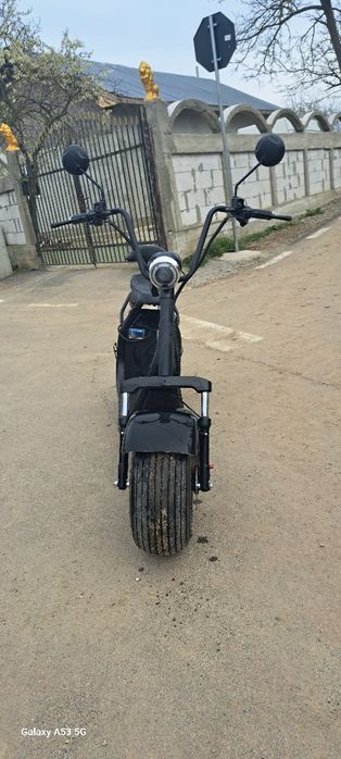 Vând scuter electric