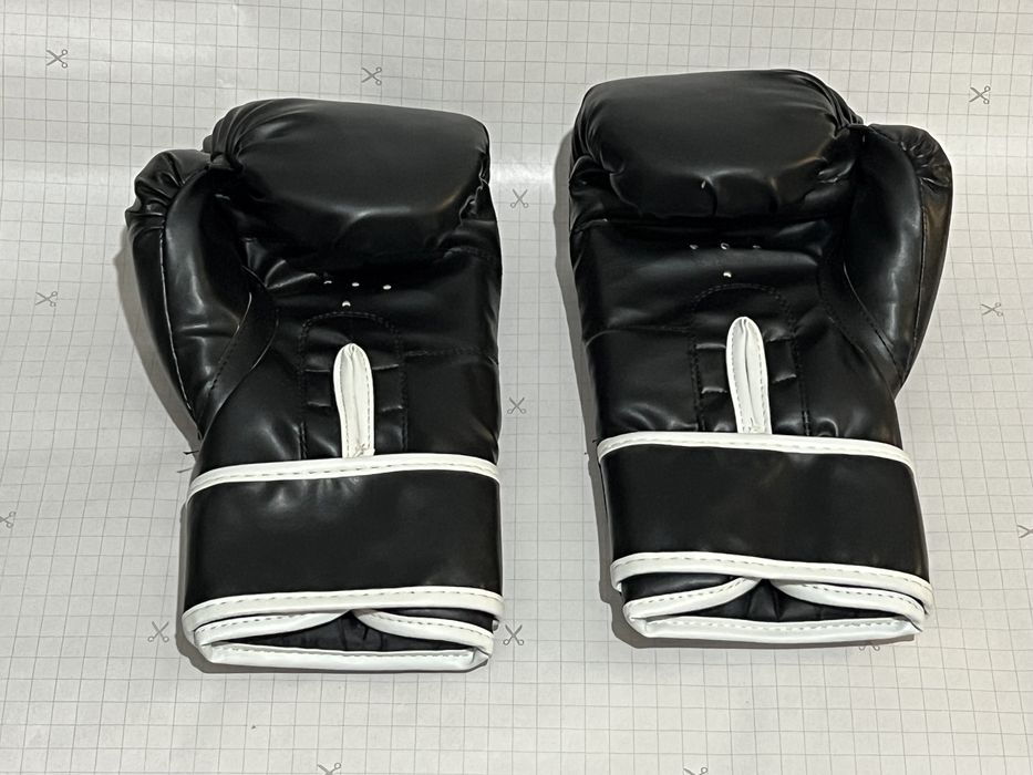 Боксови ракъвици