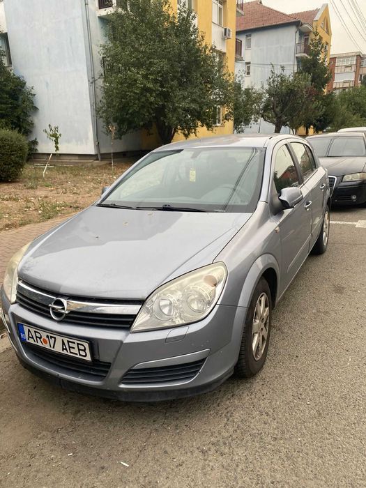 Vand Opel Astra h pentru piese