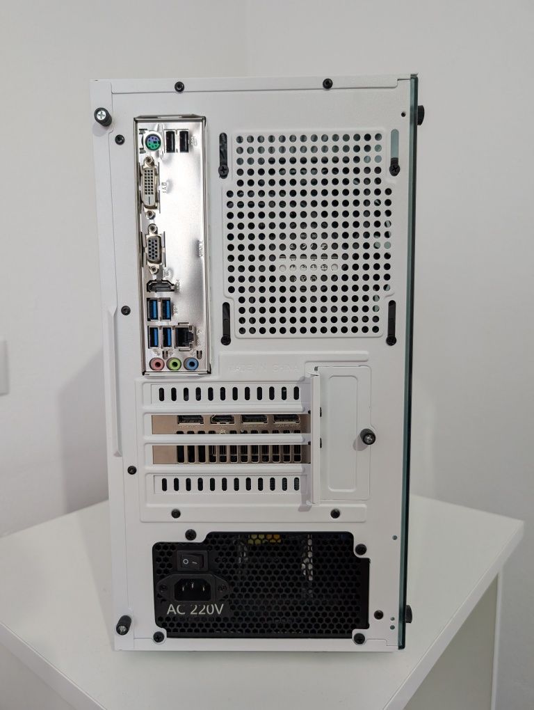 Sistem Gaming Ryzen 5 5600x/32gb/1tb/5600xt/Garantie