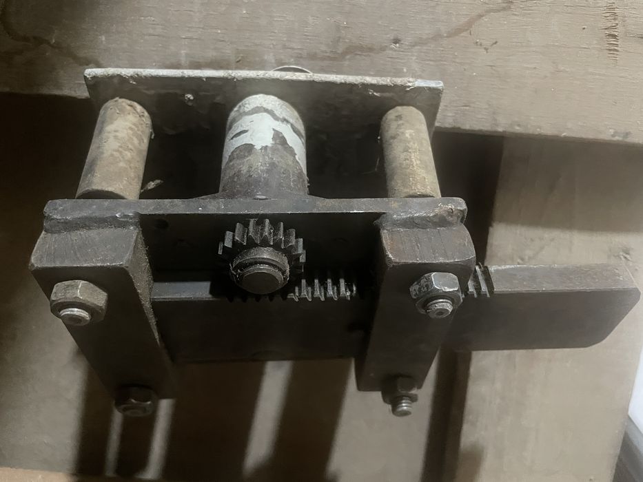 Замок для железных дверей. Без ключа. Ключи потеряли