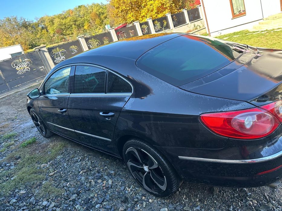 Vând Volkswagen passat CC