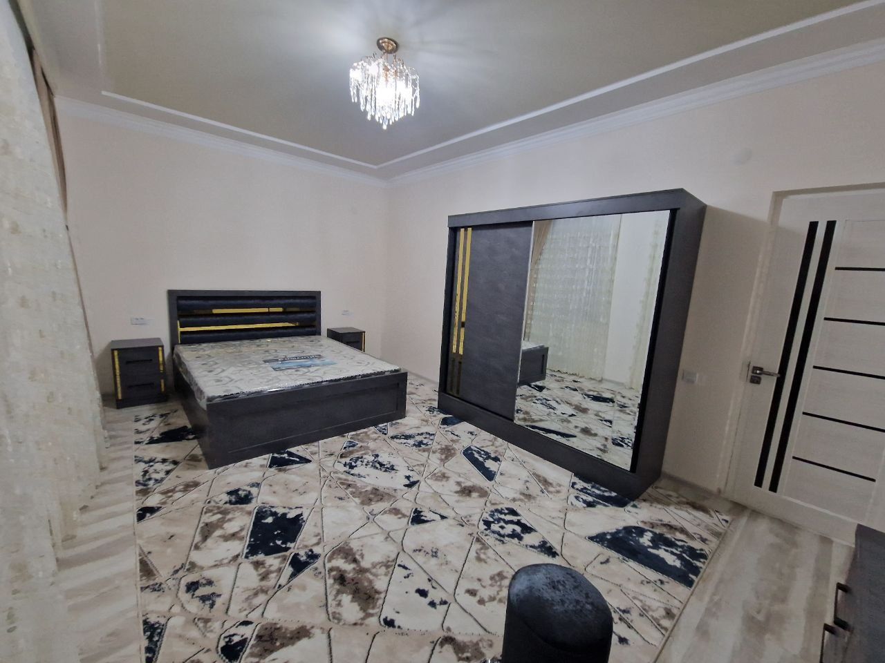 3 хонали квартира ижарага берилади! Адлия. Давр клиника