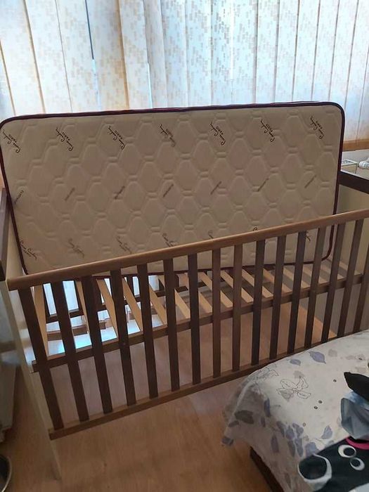 Кошара + матрак 140/70 Magniflex