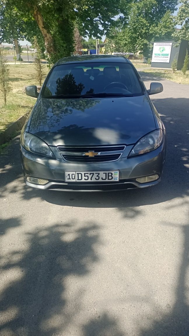 Chevrolet gentra 2016