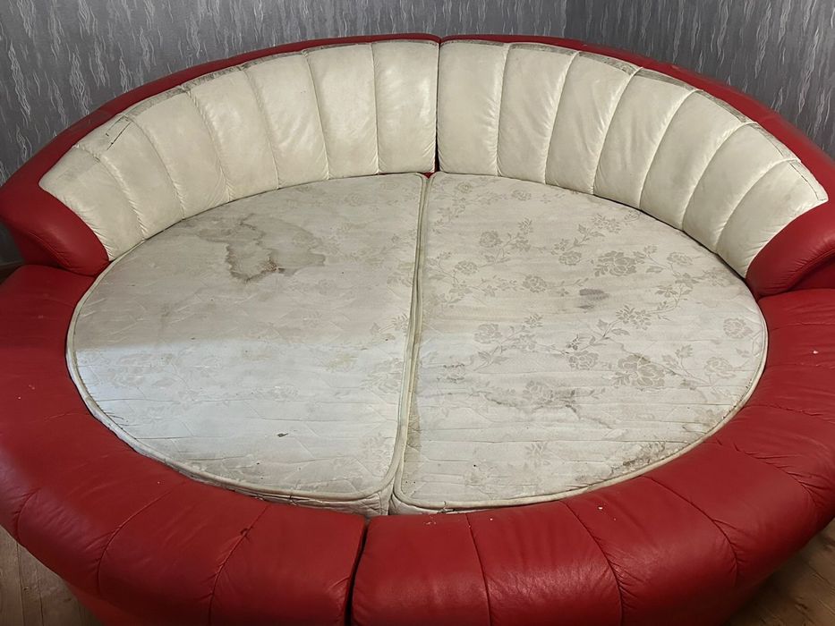 круглая кровать,200х200 б/у
