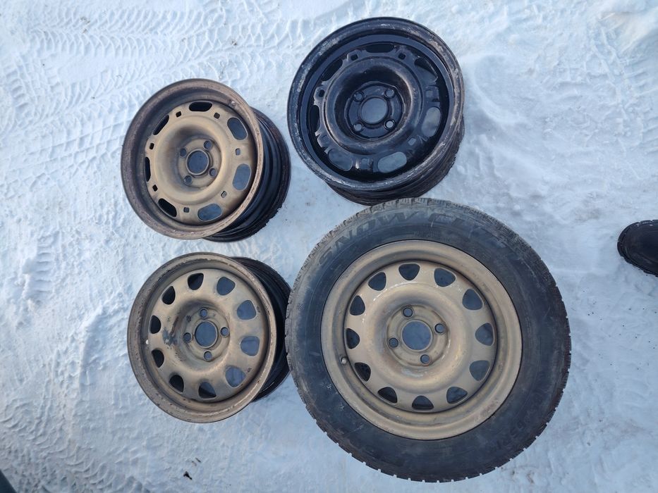 Продам комлект дисков на 14 от вольсвваген