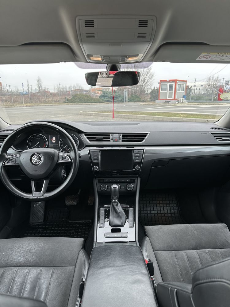 Skoda Superb 2.0 DSG Proprietar