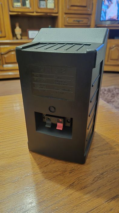 Boxa HIFI UHER 2-way  4/8 Ohms
