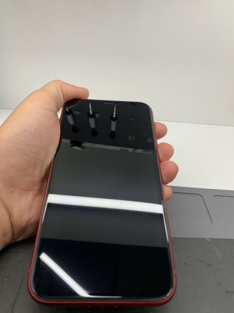 Продаётся Iphone 11 64GB 81%