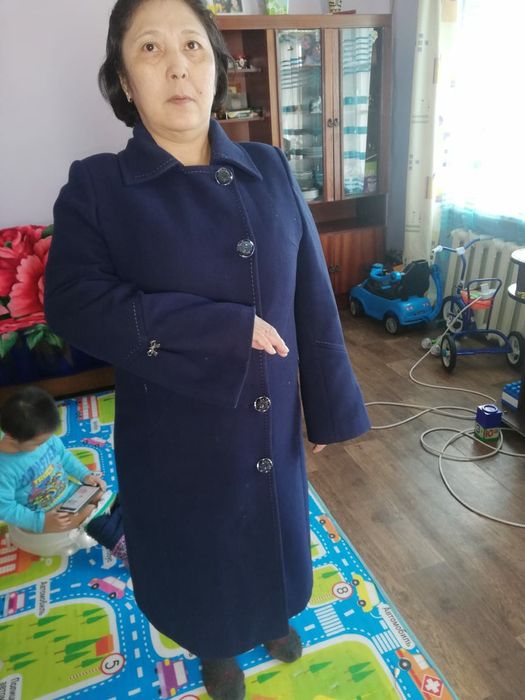 Продам женское пальто, р. 50-52