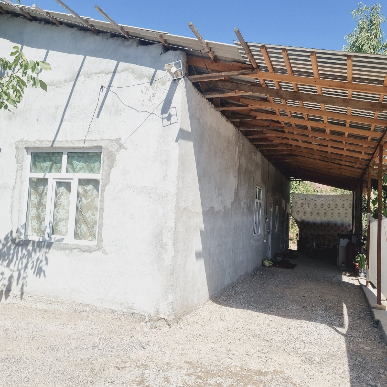 Xumson dacha sotiladi 12 so'tu
