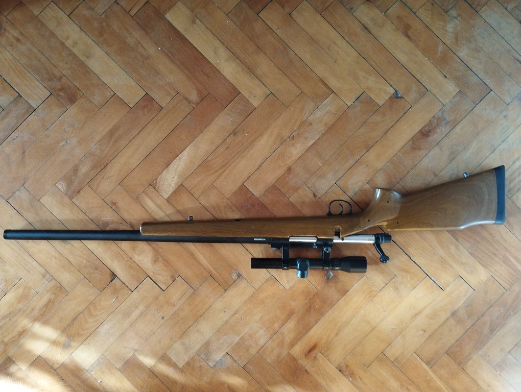 Pușcă de tip Sniper 4,8 Joule