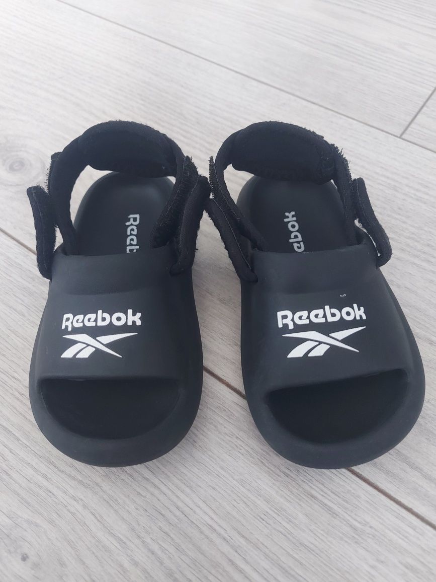 Сандали Reebok 23 номер
