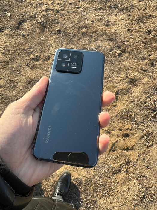Xiaomi 13 черный 256 обмен