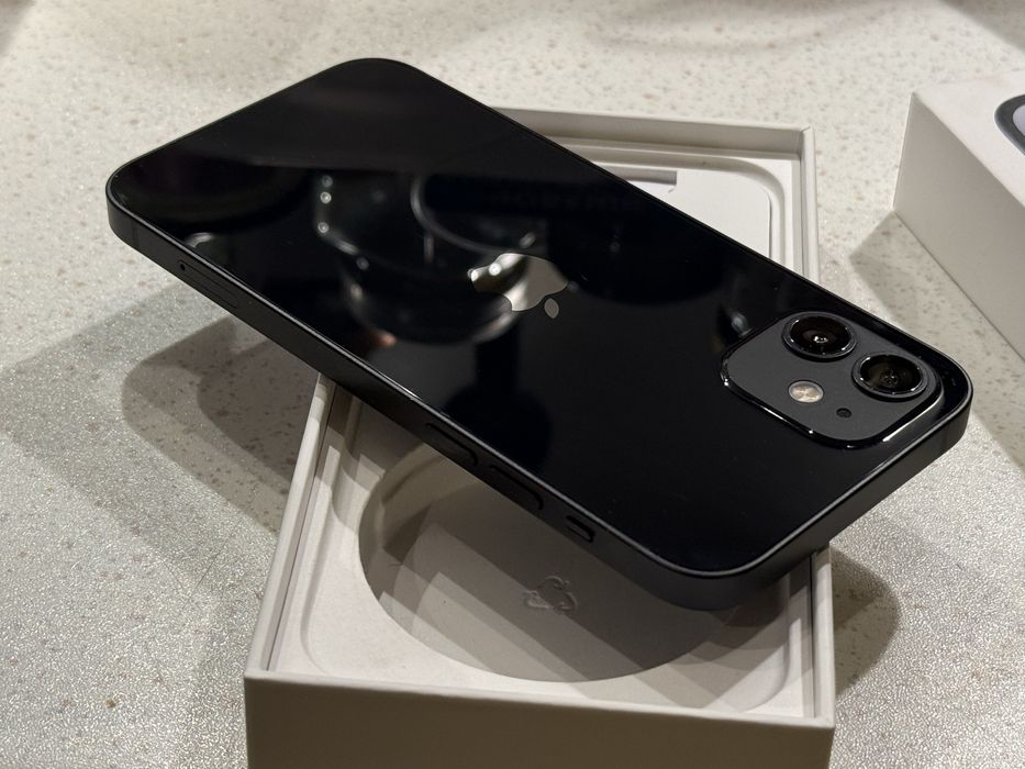 iPhone 12 Mini 256GB Black – Перфектен, 100% Батерия