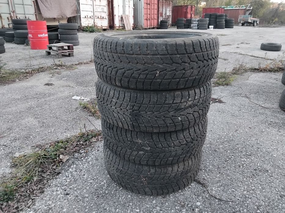 Гуми 225 55 18 Тойо Toyo 4 броя. Нов внос. Не са нови! Цената е за бр.