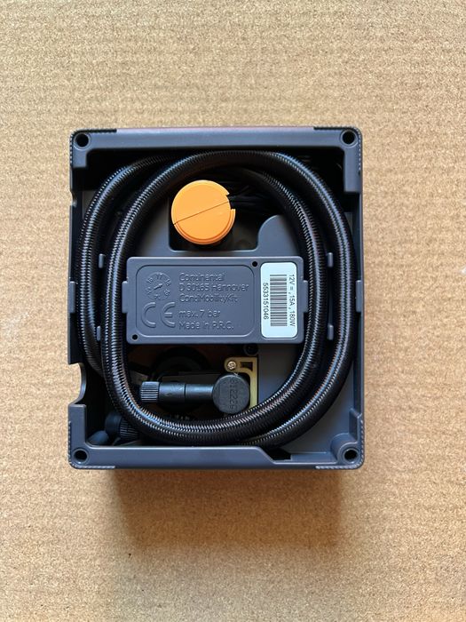 Kit compresor aer umflat Continental cu spumă