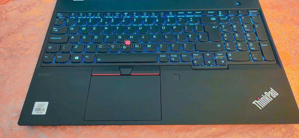 Lenovo ThinkPad P15s/Core i5-10210U/8GB RAM/256GB SSD/15.6/Quadro P520