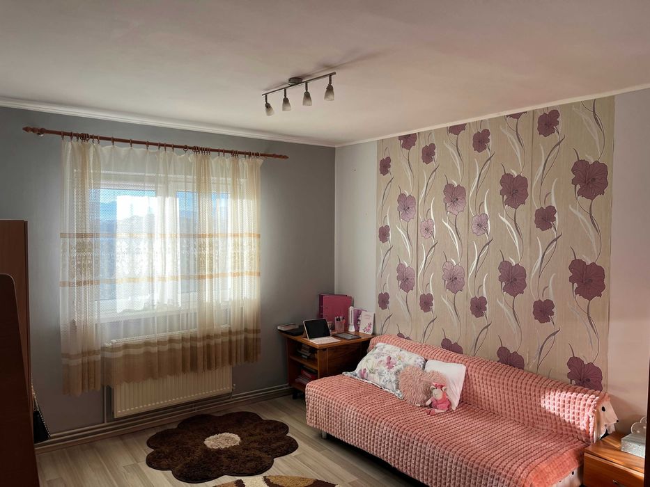 Vand garsoniera Oncesti