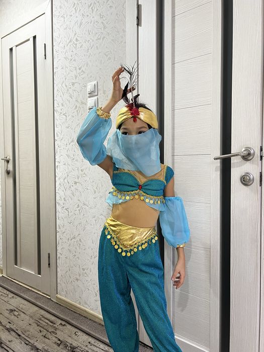 Новогодние костюмы для девочки и мальчика