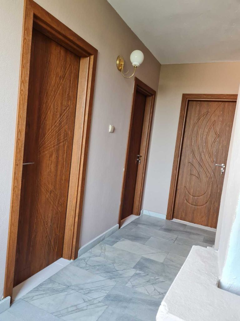 Продава се Къща в с. Тънково, Област Бургас - 200 кв.м за 950 €/кв.м - Снимка #7